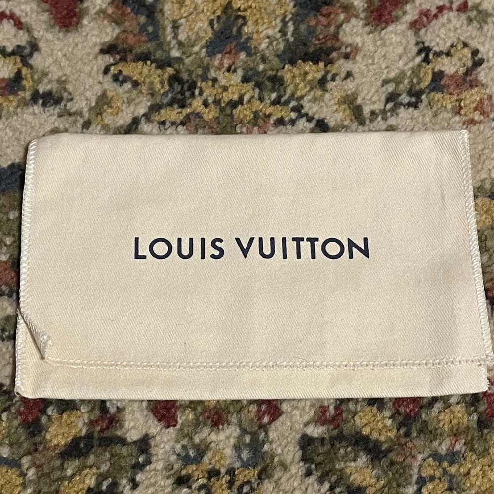 Louis Vuitton dust bag 7.5”x5” for SLG
